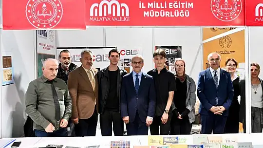 Başkan Er' Bir Kitap, Bazen Bir Binadan Daha Kalıcı Bir Eserdir'