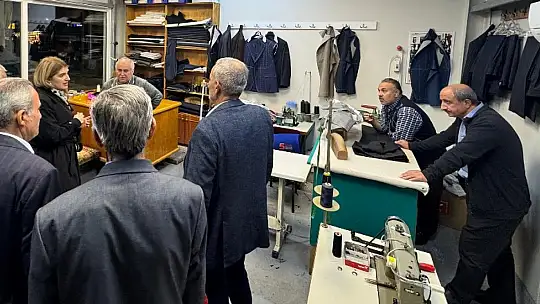 Halkın Vekili Ölmeztoprak'a Esnaflardan Hizmet Teşekkürü