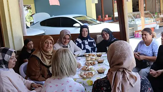 Çölyak Hastalarına Anlamlı Destek: AK Kadınlardan Gönül Köprüsü