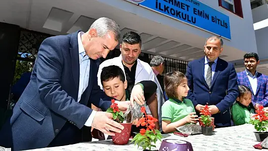 'Bugün Herşey Annem İçin'