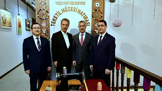 'Çok Değerli Eserler, Tebrik Ederiz'