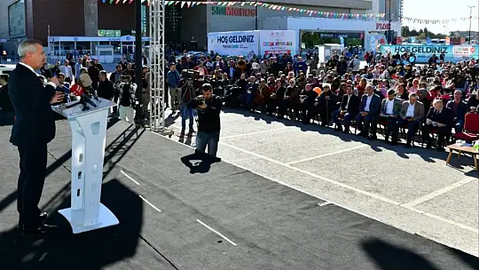 'Yeşilyurt Çocuk Kitapları' Festivali Renkli ve Coşku Dolu Açılış Töreniyle Başladı