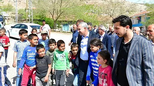 Yeşilyurt Belediyesinden Bayramı Öncesi Yardım Kolisi