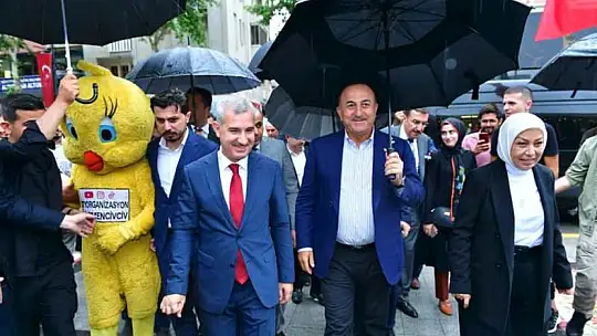 Bakan Çavuşoğlu,' Kiraz Festivali Hayırlı Uğurlu Olsun'