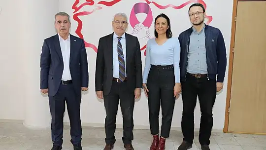 Başkan Güder'den Sağlık Çalışanlarına Anlamlı Ziyaret