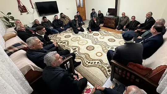 Kavuk' Önceliğimiz Depremin Yaralarının Sarılmasıdır'