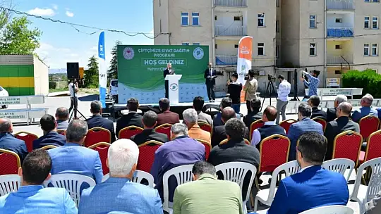 Yeşilyurt'ta Hayvancılıkla Uğraşan Çiftçilere Sıvat (Hayvan Suluğu) Desteği