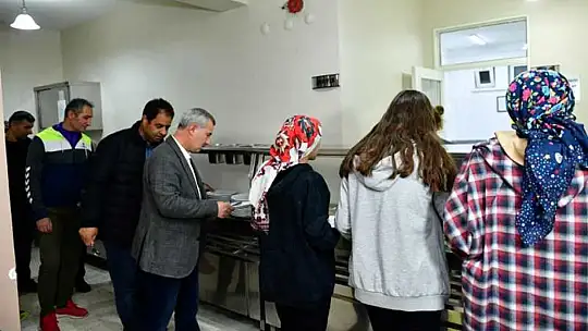 'Sahurun Bereketini Öğrencilerimizle Birlikte Paylaştık'