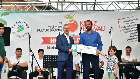 Çırmıhtı, Kiraz Festivaliyle Farklı Bir Güzelliğe Büründü
