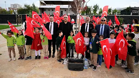 Minikler, Ektikleri 100 Tohumla Geleceğe Nefes Oldular