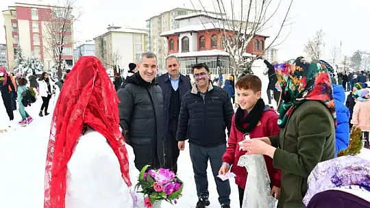 Yeşilyurt'ta 1.Kartopu ve Kardan Adamlar Şenlikleri