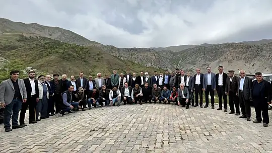 Doç. Dr. Babacan' Hepimizin Geleceğini Çok İlgilendiren Bir Seçim'