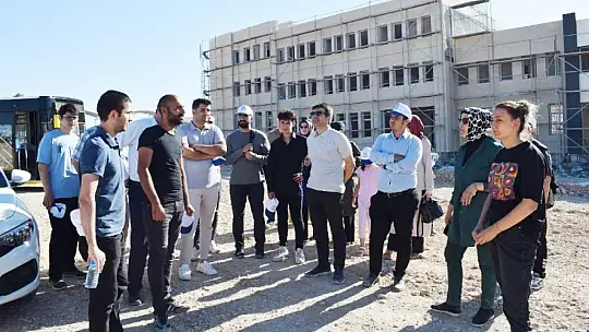 Genç STK'lar Büyükşehir Yatırımlarını Gezdiler