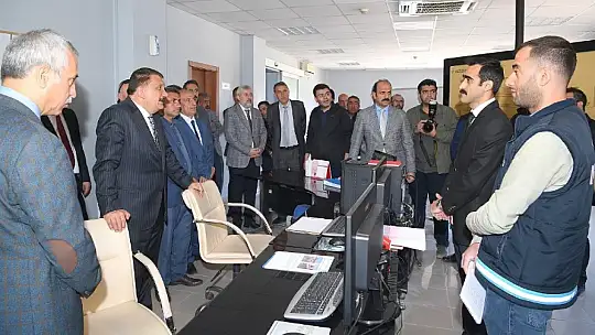 Gürkan' Elektriğimizi Kendimiz Üreteceğiz'