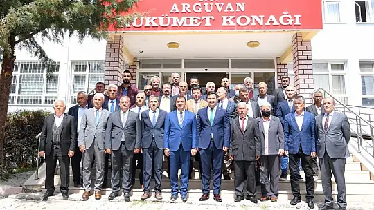 Arguvan'da Çiftçilere 20.500 kg Nohut Tohumu Dağıtıldı