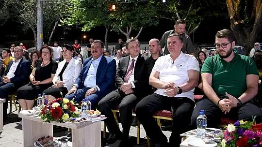 Kayısı Festivali Bütün Coşkusuyla Devam Ediyor