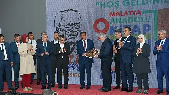 9. Malatya Anadolu Kitap ve Kültür Fuarı Açıldı