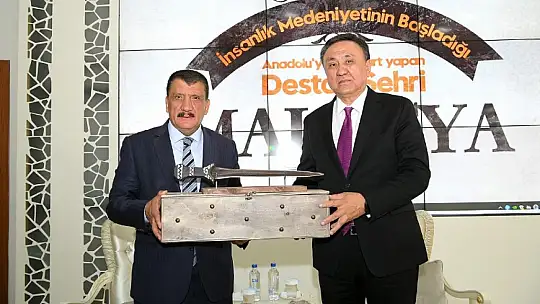 Kırgız Büyükelçi, KKTC ve Romanya Heyetinden Başkan Gürkan'a Ziyaret
