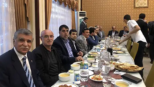 Bingöllüler Kültür ve Dayanışma Derneğinden Geleneksel İftar Yemeği
