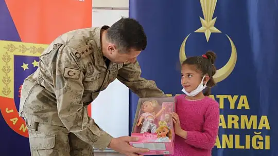 İl Jand. Komutanı J. Kd. Alb. Ercan Altın'dan Okul Ziyareti