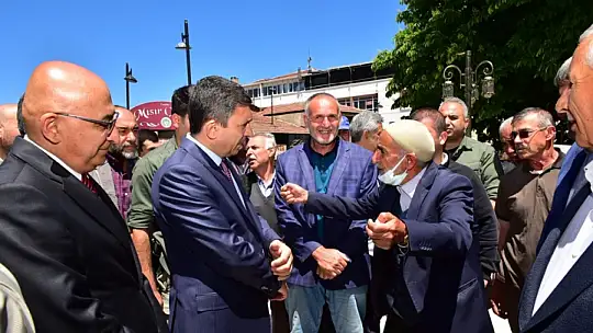 Vali Şahin Yeni Cami'de İncelemelerde Bulundu
