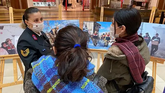 İl Jandarma'dan 24 Ocak Depreminin Yıldönümünde Sergi