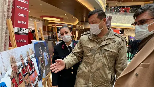 İl Jandarma'dan 24 Ocak Depreminin Yıldönümünde Sergi