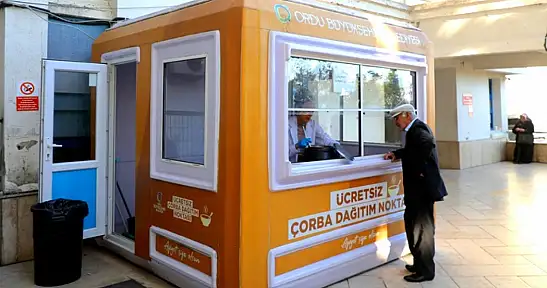 Hastanelerde Ücretsiz Sıcak Çorba İkramı