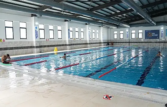 Battalgazi Belediyesi Yüzme Kurslarında Kontenjanları Artırdı