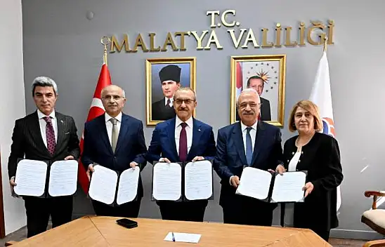 Hayırsever İş İnsanı Rıdvan Mertöz'den 24 Derslikli Yeni Okul Protokolü