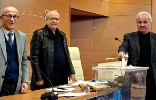 Mahrukatçılar Esnaf Odası'nda Başkan Özbek Güven Tazeledi