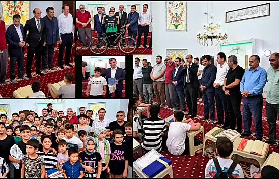 Manas Cami'de Yaz Kur'an Kursları Kapanış Programı