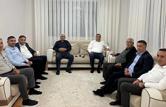 MHP Malatya Teşkilatı Sahada' Hayırlı Günler Komşum' Ziyaretleri Sürüyor