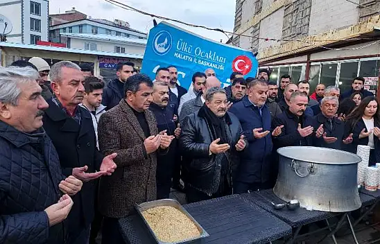 Ülkü Ocaklarından Deprem Şehitlerine Vefa