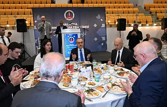 Vali Yavuz: Malatya'mız Dayanışma Ruhuyla Yeniden Ayağa Kalkıyor