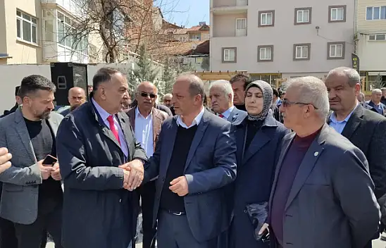 Başkan Yılmaz  Tütün Baronlarının Yanında Değil, Üreticimizin Yanında Olacağız