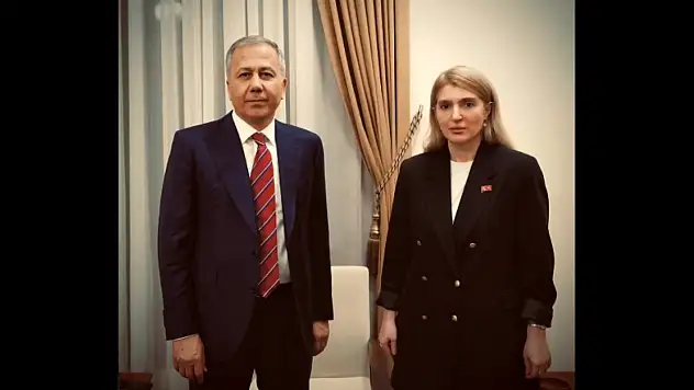 Milletvekili Ölmeztoprak Bakan Yerlikaya İle Bir Araya Geldi