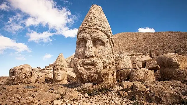 Nemrut Dağı'nı 7 Yılda 1 Milyondan Fazla Ziyaret