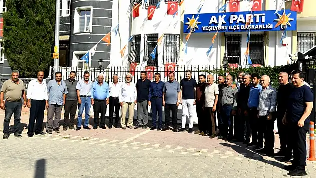Samanköy Mahalle Sakinlerinden AK Parti Yeşilyurt İlçe 'ye Ziyaret