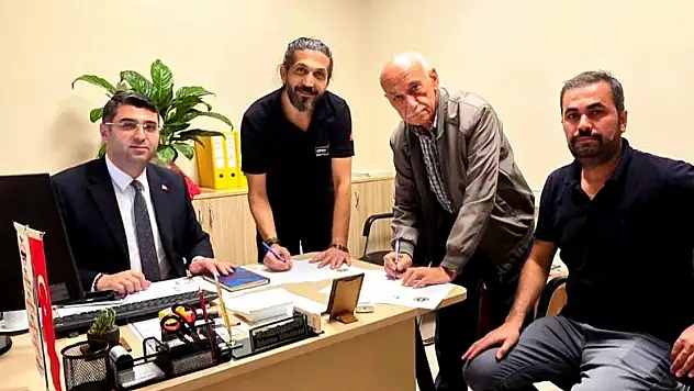 Şener Eroğlu Kuaför ve Güzellik Salonu İle EMŞAV Vakfı Arasında İşbirliği Protokolü