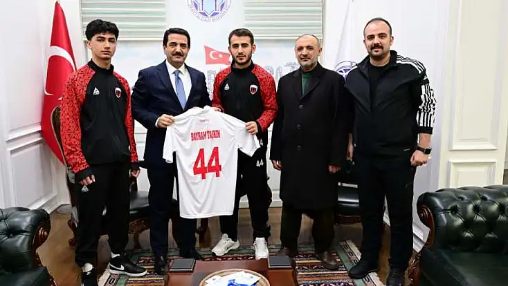 Başkan Taşkın: Gençlerimizi Sporla Geleceğe Hazırlıyoruz!