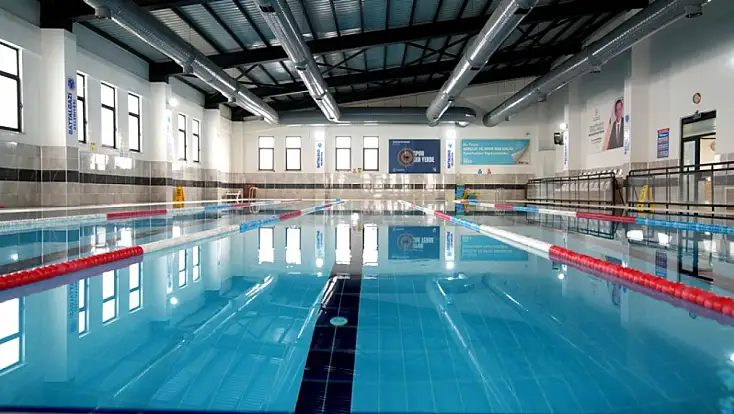 Göztepe Hatice Akbaş Yüzme Havuzu’nda Yeni Dönem Eğitimleri