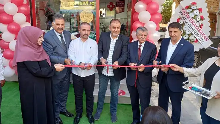 Acım Çiğköfte 4 Şubesiyle Hizmette