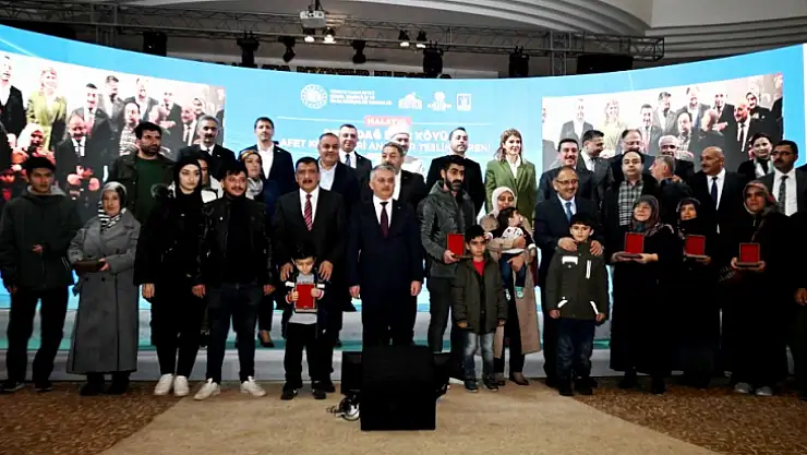 Akçadağ Eğin Mahallesindeki Afet Köy Evleri Sahiplerine Veriliyor