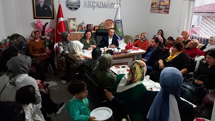 AKÇADAĞDER Genel Merkezi Kadınları Unutmadı