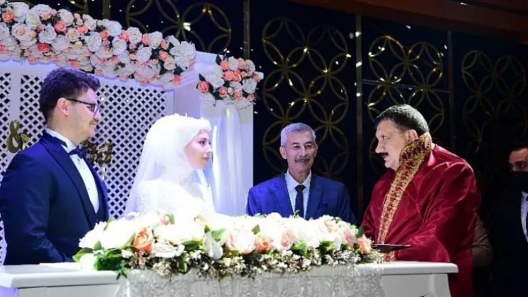 Arapgir Belediye Başkanı Haluk Cömertoğlu'nun Mutlu Günü
