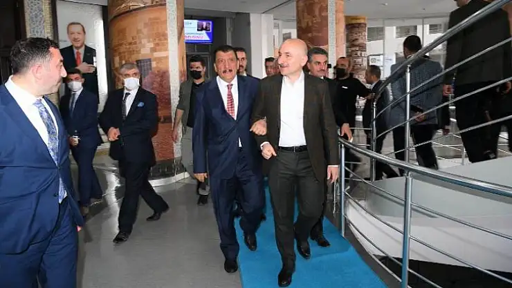 Bakan Karaismailoğlu'ndan Başkan Gürkan'a Ziyaret