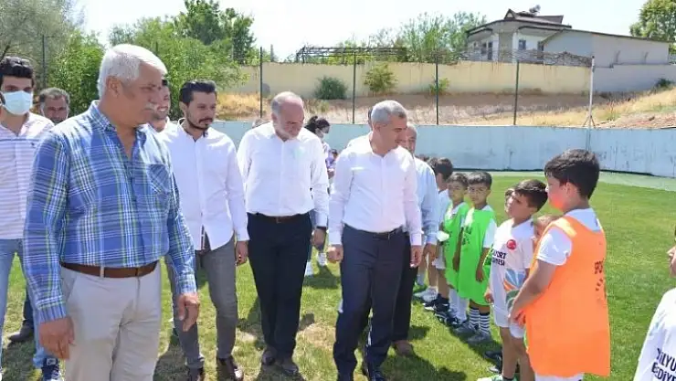 Başkan Çınar, 2.Yaz Spor Okullarını Ziyaret Ederek Sporcularla Bir Araya Geldi