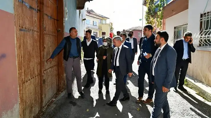 Başkan Çınar'dan Sokak Sağlıklaştırma Çalışmalarında İnceleme