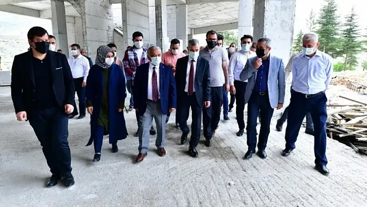 Başkan Çınar' Şahintepesi Sosyal Tesisleriyle Bölge Turizmini Hareketlendirecek'